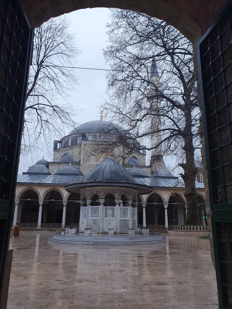 Pertev Mehmed Pasa Yeni Cuma Cami 6 768x1024